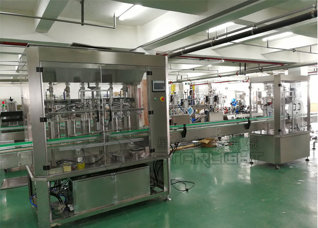 星火全自動食用油加工生產(chǎn)線設(shè)備展示
